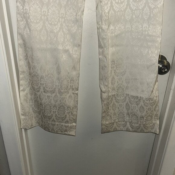 The Limited Ivory Damask Floral Textured Drew Fit Flare Leg Dress Pants Size 8 - Picture 4 of 10